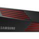 Imagen para el artículo titulado El SSD más rápido de Samsung viene con disipador y, sí, luces RGB